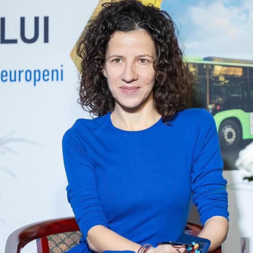 roxana-minzatu-si-alti-cinci-comisari-desemnati-vor-fi-audiati-marti-in-parlamentul-european roxana-minzatu-si-alti-cinci-comisari-desemnati-vor-fi-audiati-marti-in-parlamentul-european