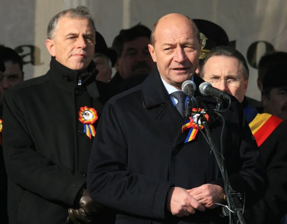 basescu:-„geoana-nu-i-bun-nici-de-ministru!-lasconi-are-o-sansa-reala-la-cotroceni”