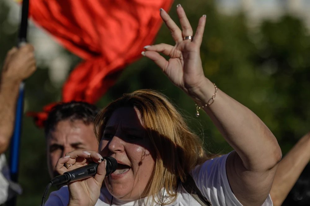 diana-sosoaca-il-sustine-pe-calin-georgescu-cu-o-conditie:-„poate-s-o-fi-schimbat” diana-sosoaca-il-sustine-pe-calin-georgescu-cu-o-conditie:-„poate-s-o-fi-schimbat”