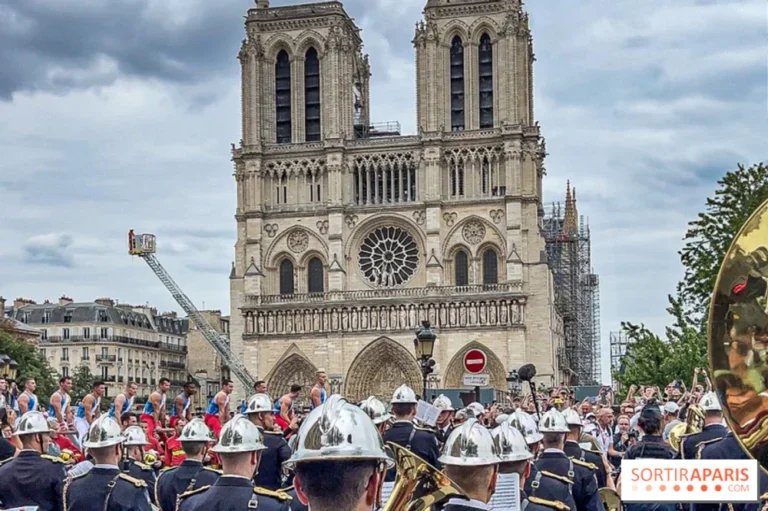 oficialitati-din-intreaga-lume-au-venit-sa-admire-restaurarea-magnifica-a-catedralei-notre-dame-din-paris,-dar-franta-se-prabuseste-lovita-de-greve-si-datorii