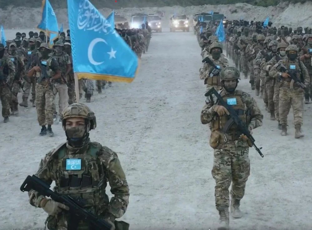 luptatorii-uiguri-din-siria-ameninta-china:-„suntem-mujahedinii-din-turkistanul-de-est” luptatorii-uiguri-din-siria-ameninta-china:-„suntem-mujahedinii-din-turkistanul-de-est”