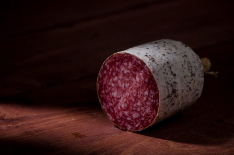 alimentele-traditionale-cuceresc-europa.-ce-salam-romanesc-va-ajunge-in-frigiderele-strainilor