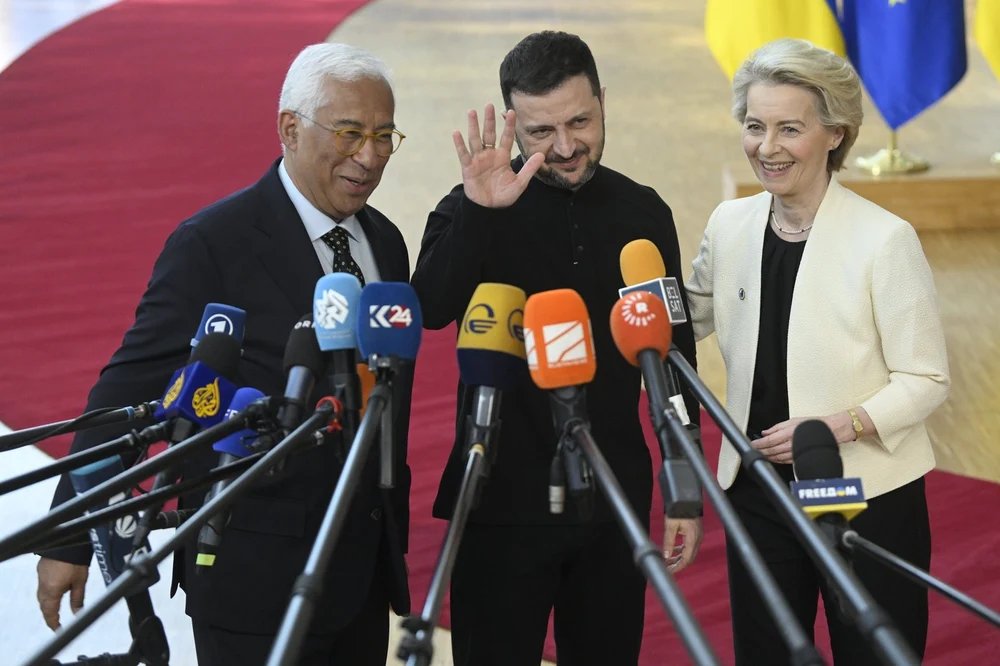 summit-ul-de-la-bruxelles-zelenski-multumeste-europei-pentru-sprijin.-„ati-ramas-alaturi-de-noi” summit-ul-de-la-bruxelles-zelenski-multumeste-europei-pentru-sprijin.-„ati-ramas-alaturi-de-noi”