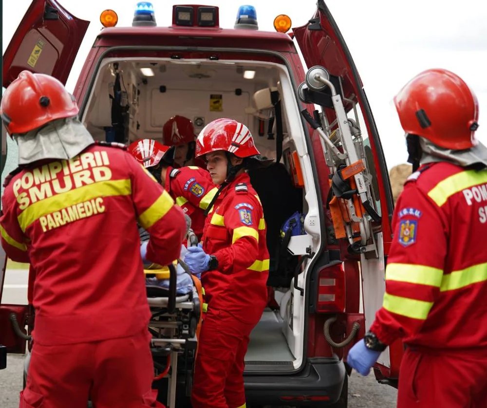 accident-mortal-in-busteni.-un-sofer-a-pierdut-controlul-masinii-si-a-lovit-doua-autovehicule accident-mortal-in-busteni.-un-sofer-a-pierdut-controlul-masinii-si-a-lovit-doua-autovehicule