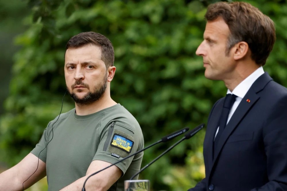 zelenski,-intalnire-cu-macron-inaintea-summitului-de-la-paris