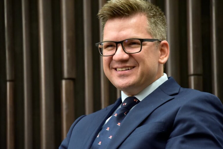 psd-si-pnl,-acuzate-ca-ii-iau-apararea-lui-mihail-neamtu.-„au-ei-intelegerile-lor-cu-aur”