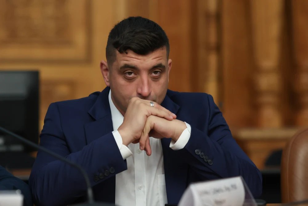 cum-isi-pregateste-george-simion-esecul-in-alegerile-prezidentiale cum-isi-pregateste-george-simion-esecul-in-alegerile-prezidentiale