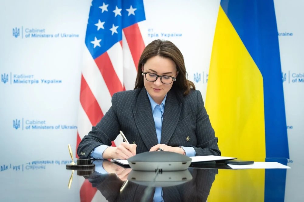 ucraina-urmeaza-sa-semneze-acordul-privind-resursele-minerale-cu-sua ucraina-urmeaza-sa-semneze-acordul-privind-resursele-minerale-cu-sua