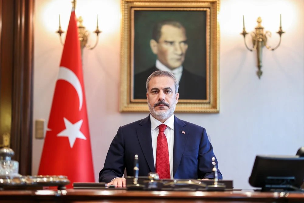 turcia-anunta-„reuniuni-trilaterale”-la-istanbul,-in-locul-negocierilor-de-pace turcia-anunta-„reuniuni-trilaterale”-la-istanbul,-in-locul-negocierilor-de-pace