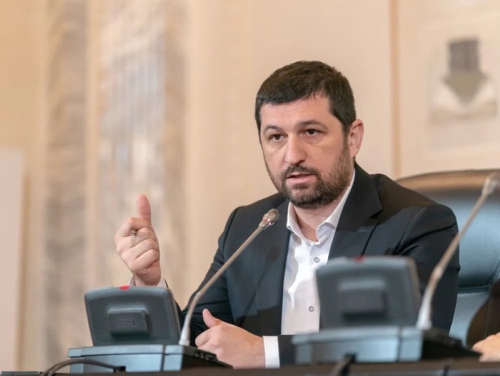 libra-bank-ar-fi-blocat-conturi-ale-aur libra-bank-ar-fi-blocat-conturi-ale-aur