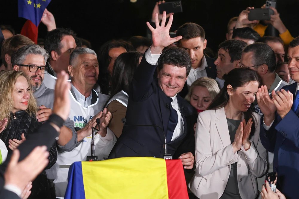 cand-are-loc-sedinta-de-investire-a-presedintelui-ales-nicusor-dan cand-are-loc-sedinta-de-investire-a-presedintelui-ales-nicusor-dan