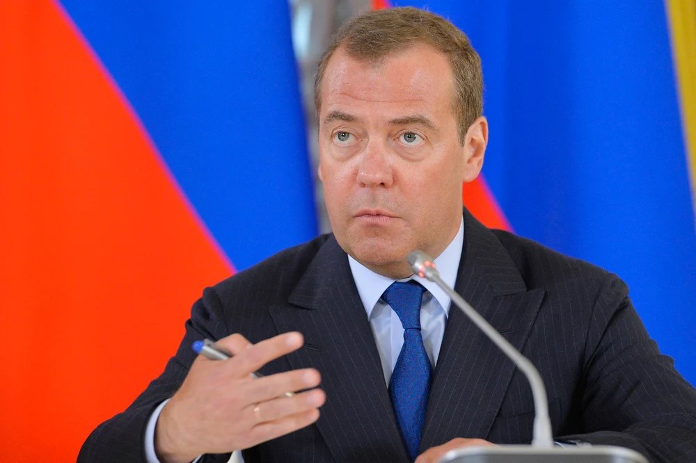 dmitri-medvedev:-singura-optiune-ramasa-va-fi-o-„capitulare-neconditionata”-a-ucrainei dmitri-medvedev:-singura-optiune-ramasa-va-fi-o-„capitulare-neconditionata”-a-ucrainei