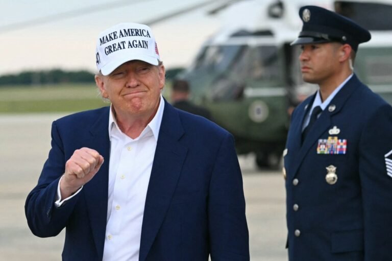 donald-trump-anunta-amanarea-taxelor-vamale-de-50%-asupra-bunurilor-din-ue-pana-la-9-iulie