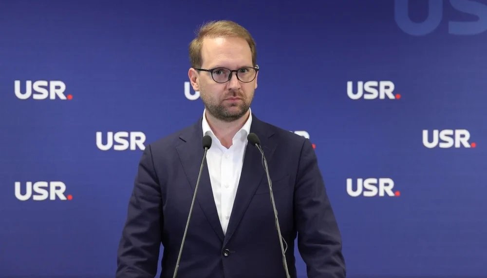 dominic-fritz-candideaza-la-sefia-usr-si-propune-o-resetare-strategica-a-partidului-–-surse dominic-fritz-candideaza-la-sefia-usr-si-propune-o-resetare-strategica-a-partidului-–-surse