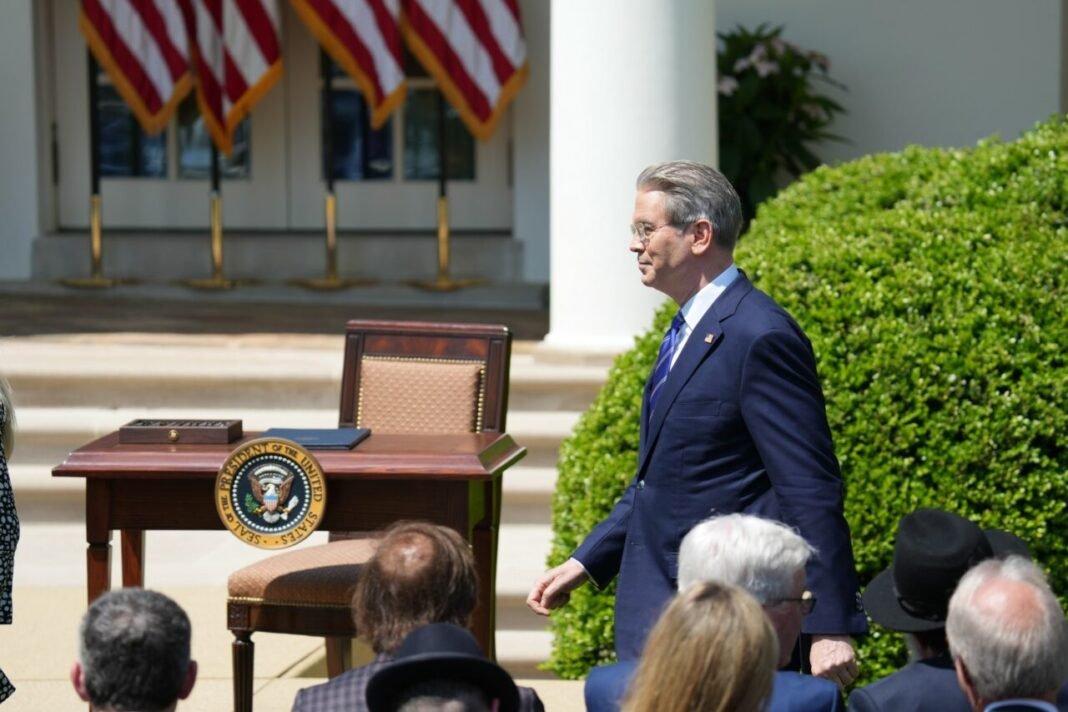 scott-bessent-este-favorit-pentru-a-l-inlocui-pe-jerome-powell-in-functia-de-presedinte-al-fed scott-bessent-este-favorit-pentru-a-l-inlocui-pe-jerome-powell-in-functia-de-presedinte-al-fed