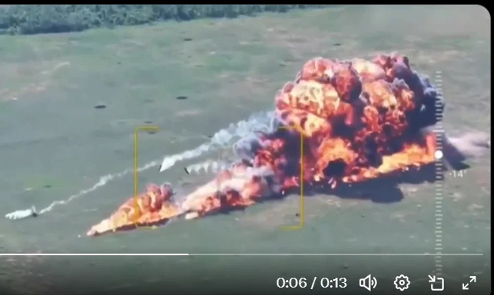 momentul-in-care-un-avion-rusesc-de-lupta-su-25-se-prabuseste-intr-o-minge-de-foc momentul-in-care-un-avion-rusesc-de-lupta-su-25-se-prabuseste-intr-o-minge-de-foc