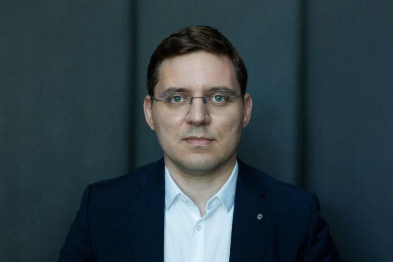 victor-negrescu:-„disputele-politice-nu-alimenteaza-decat-extremismul”