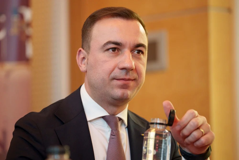 ministrul-economiei,-avertisment-pentru-salrom:-„nu-exista-loc-pentru-intarzieri-sau-scuze”