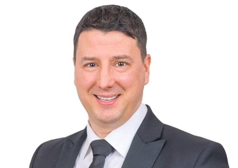 inca-un-senator-demisionat-din-sos-s-a-afiliat-la-grupul-parlamentar-al-psd