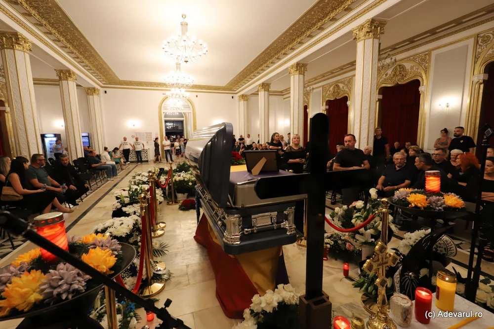 „mihai,-hunedoara-te-iubeste!”-priveghi-emotionant-pentru-fostul-campion-mondial-mihai-leu „mihai,-hunedoara-te-iubeste!”-priveghi-emotionant-pentru-fostul-campion-mondial-mihai-leu