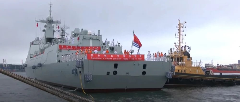 mai-multe-nave-chineze-au-sosit-in-rusia,-in-portul-vladivostok mai-multe-nave-chineze-au-sosit-in-rusia,-in-portul-vladivostok