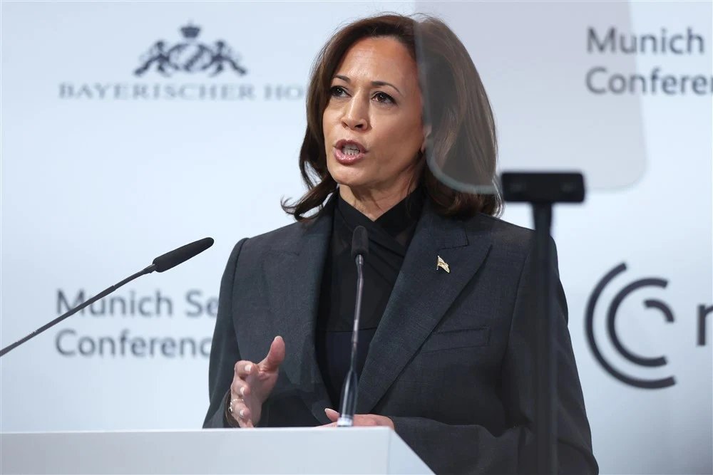 kamala-harris-sta-departe-de-sistemul-„defectuos”-al-politicii-americane.-„nu-vreau-sa-ma-intorc” kamala-harris-sta-departe-de-sistemul-„defectuos”-al-politicii-americane.-„nu-vreau-sa-ma-intorc”